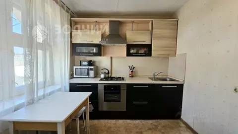 3-к кв. Чувашия, Чебоксары ул. Калинина, 101к1 (75.7 м)