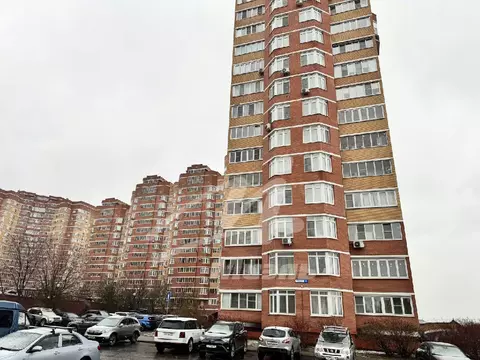 Продается 2-комнатная квартира