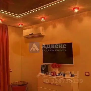 3-к кв. Тюменская область, Тюмень ул. Ю.-Р.Г. Эрвье, 24к2 (88.5 м)