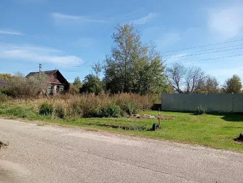 Продается участок в д. Летово