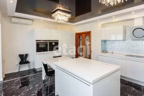 5-к кв. Тюменская область, Тюмень Рижская ул., 62/2 (225.4 м)