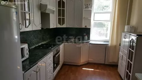 3-комнатная квартира: Ульяновск, улица Ленина, 144 (70 м)