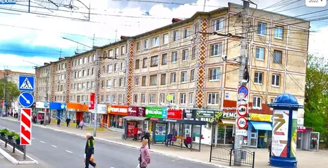 Торговая площадь в Калужская область, Калуга ул. Кирова, 64 (98 м)