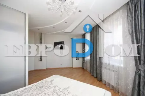 6-к кв. Омская область, Омск ул. Дианова, 16 (183.0 м)