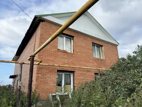 Дом в Омская область, Омский район, с. Надеждино Центральная ул. (140 ...