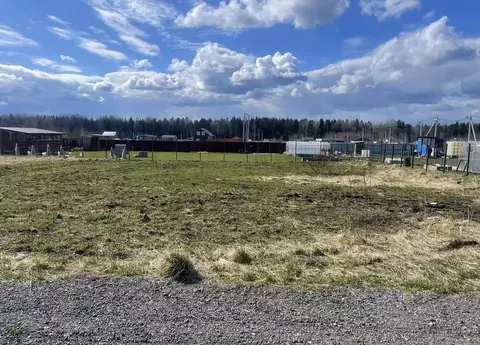 Участок в Ленинградская область, Тосненское городское поселение, д. ...