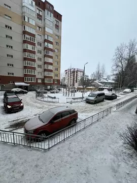 3-к кв. Коми, Сыктывкар ул. Орджоникидзе, 33/45 (112.0 м)