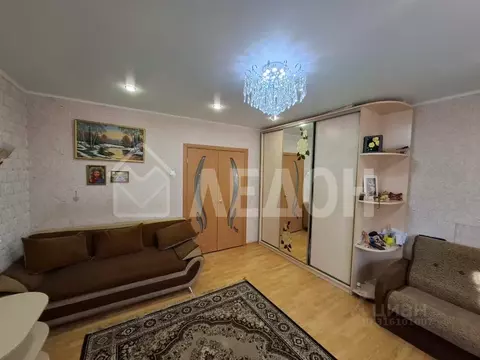 1-к кв. Омская область, Омск ул. 70 лет Октября, 20/2 (40.0 м)