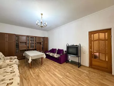 Дом в Кабардино-Балкария, Нальчик Дагестанская ул., уч5 (100 м)