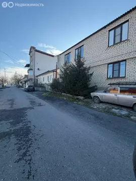 Дом в Махачкала, улица Ахундова, 62 (240 м)