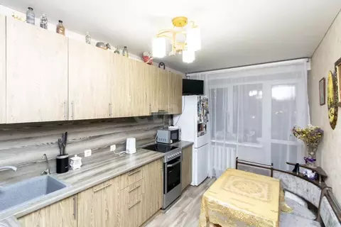 2-к кв. Тюменская область, Тюмень Холодильная ул., 15 (47.3 м)