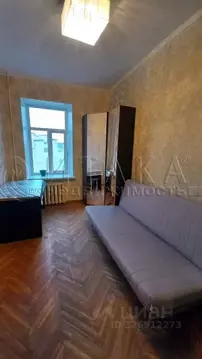 Комната Санкт-Петербург 11-я Васильевского острова линия, 52 (12.0 м)