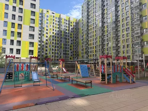 3-к кв. Москва Береговой проезд, 5к2 (70.0 м)