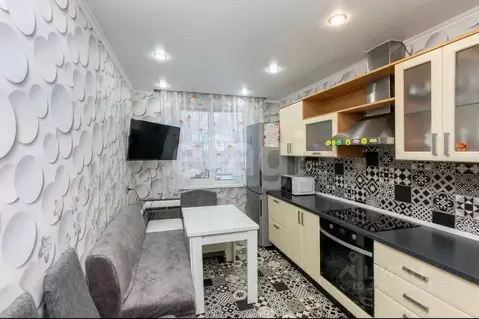 3-к кв. Тюменская область, Тюмень Камчатская ул., 50 (65.7 м)