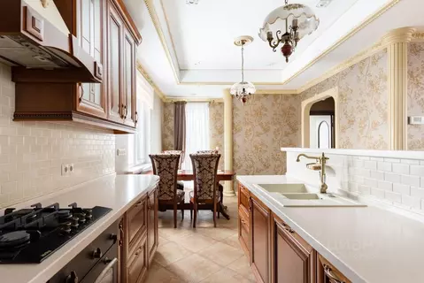 Дом в Московская область, Мытищи городской округ, пос. Вешки ул. ...