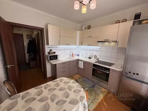 2-к кв. Коми, Ухта Тиманская ул., 1 (49.6 м)