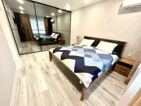 2-к кв. Краснодарский край, Анапа ул. Крылова, 13к3 (56.0 м)