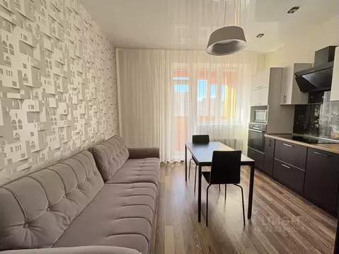 1-к кв. Челябинская область, Челябинск ул. Бейвеля, 18 (51.1 м)