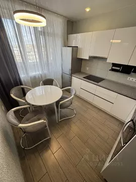 2-к кв. Свердловская область, Екатеринбург ул. Авиаторов, 1А (60.0 м)