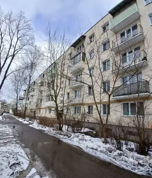 2-к кв. Ленинградская область, Гатчина ул. Карла Маркса, 69 (42.2 м)