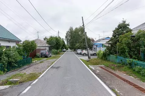 Участок в Тюменская область, Тюмень ул. Куйбышева (5.5 сот.)