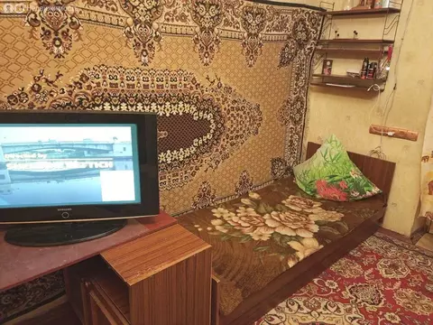 1к в 4-комнатной квартире (11.9 м)