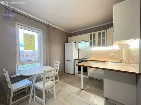 1-комнатная квартира: Колтуши, улица Мира, 9 (43.9 м)