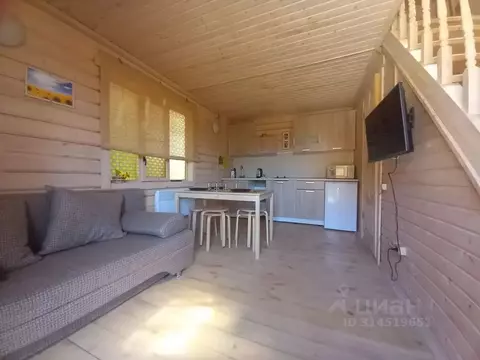 Дом в Краснодарский край, Темрюкский район, Голубицкое с/пос, ...