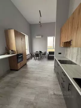 2-к кв. Крым, Симферополь просп. Александра Суворова, 15к10 (84.62 м)