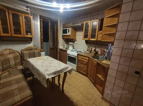 2-к кв. Волгоградская область, Волгоград ул. Пархоменко, 35 (54.0 м)