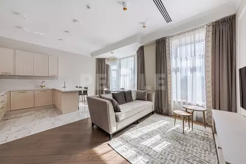 4-к кв. Москва ул. Большая Полянка, 44 (143.9 м)