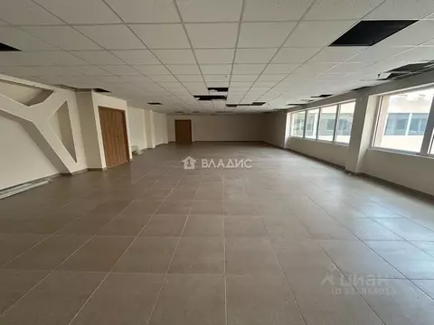 Помещение свободного назначения в Коми, Сыктывкар ул. Ленина, 74 (76 ...