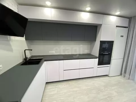 2-к кв. Воронежская область, Воронеж Тепличная ул., 26/10 (60.4 м)