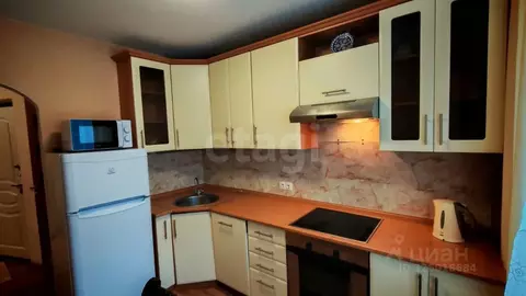 2-к кв. Тюменская область, Тюмень ул. Немцова, 50 (53.0 м)