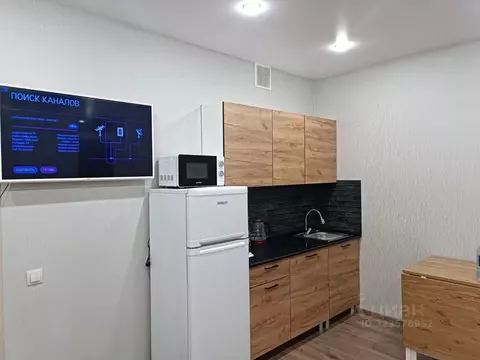 Студия Свердловская область, Екатеринбург ул. Академика Ландау, 35 ...