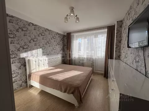 3-к кв. Тюменская область, Тюмень Заречный проезд, 39к2 (76.8 м)