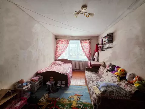 2-к кв. Брянская область, Дубровка рп, 1-й мкр 44 (50.7 м)