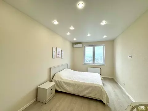 2-к кв. Татарстан, Казань ул. Вишневского, 61А (69.0 м)