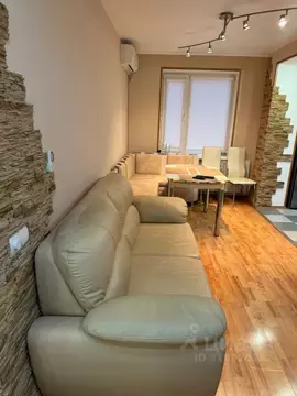 2-к кв. Коми, Усинск ул. Нефтяников, 40/1 (66.0 м)