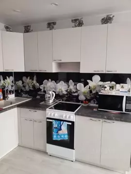 2-к кв. Тюменская область, Тюмень Антипино мкр, ул. Беловежская, 23 ...