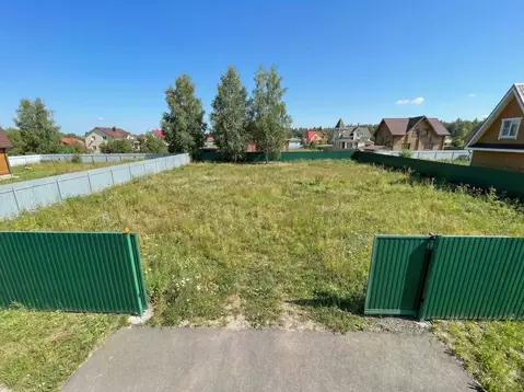 Участок в Москва пос. Знамя Октября,  (7.1 сот.)