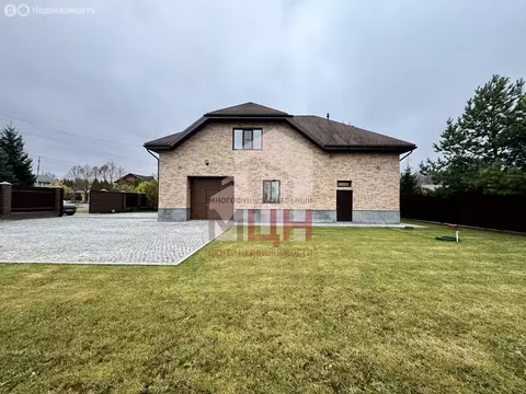 Дом в Плоски, Центральная улица (166.3 м)