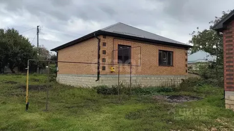 Дом в Ставропольский край, Михайловск Шпаковский район, ул. ...