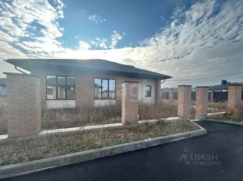 Дом в Воронежская область, Рамонский район, Новоживотинновское с/пос, ...