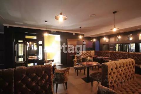 Торговая площадь в Ямало-Ненецкий АО, Новый Уренгой Северная ...