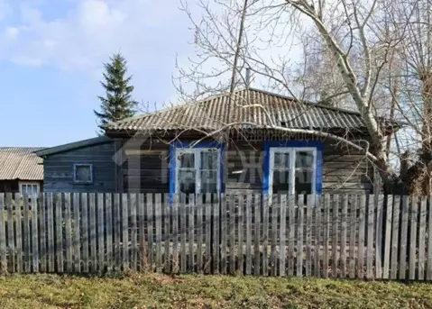 Дом в Алтайский край, Поспелихинский район, Калмыцко-Мысовской ...