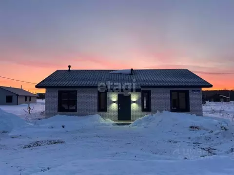 Дом в Пермский край, пос. Объект КРП  (100 м)