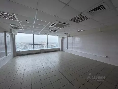 Офис в Санкт-Петербург пл. Конституции, 1 (3200 м)