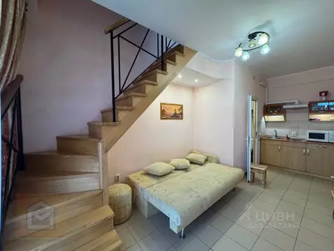 2-к кв. Крым, Сакский район, Лесновское с/пос, с. Прибрежное ул. ...