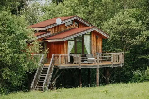 Дом в Московская область, Можайский муниципальный округ, д. Алексеевка ...